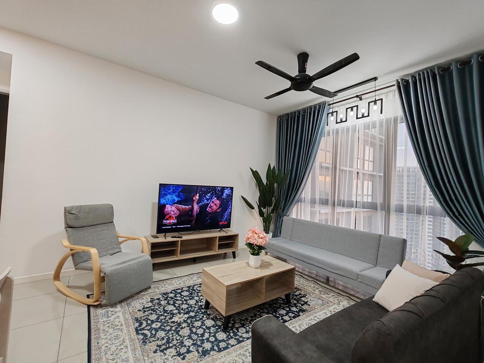 De Suria Ioi Apartment